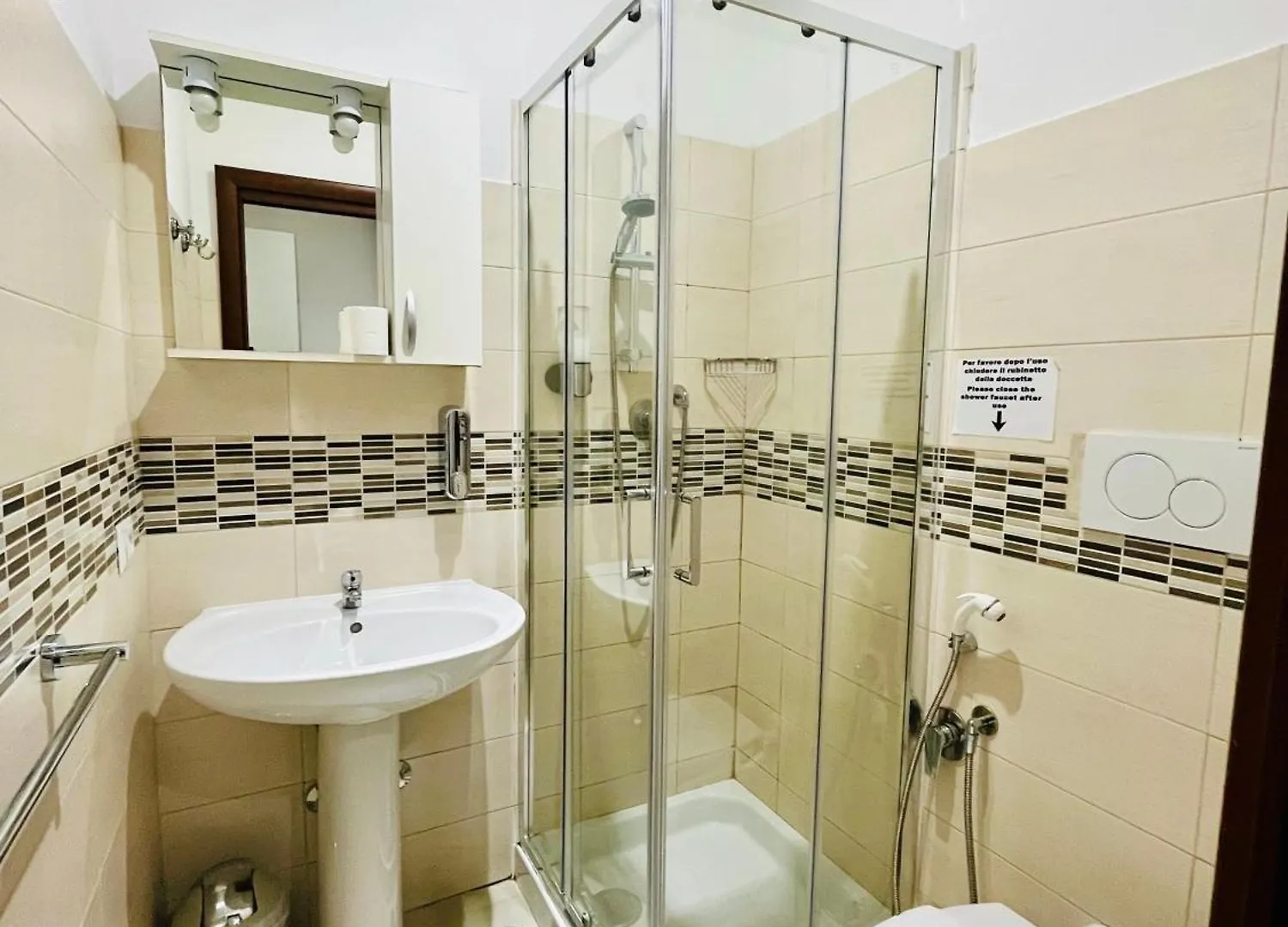 *** Guest house Imerarooms Rome Italy